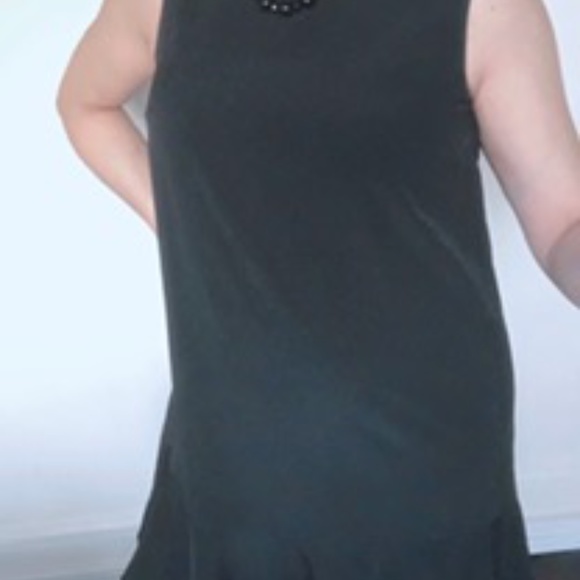 dresses - Picture 2 of 2